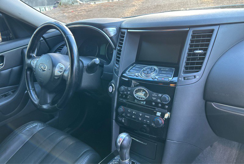 Used 2016 INFINITI QX70 2WD image 23