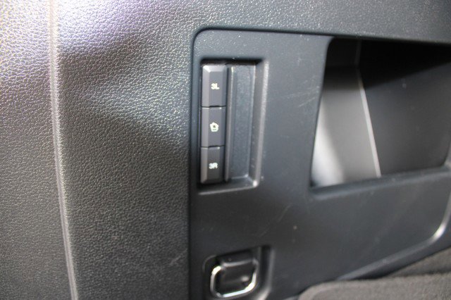 Used 2020 Ford Expedition XLT image 23