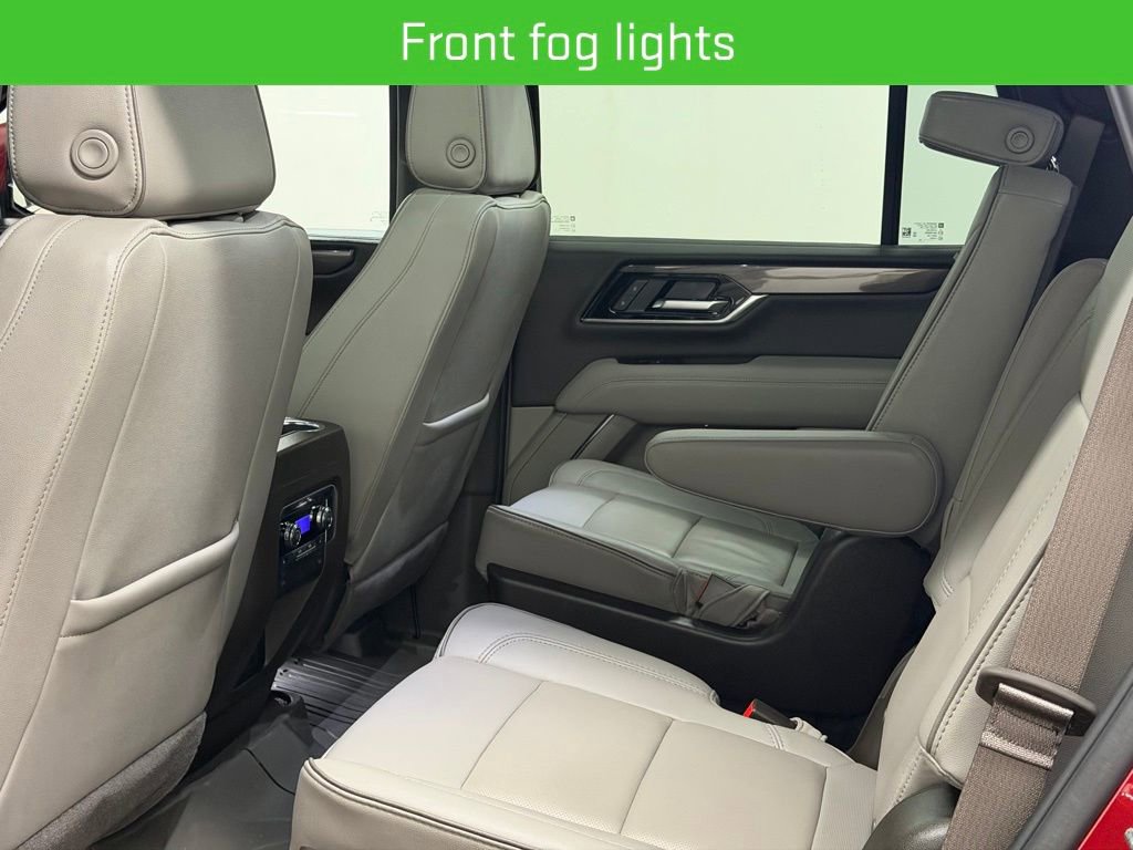 Certified 2025 GMC Yukon Elevation w/ Technology Package AWD/4WD image 36