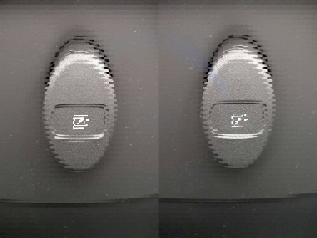 New 2026 Volvo XC90 T8 Ultra w/ Lounge Package image 21