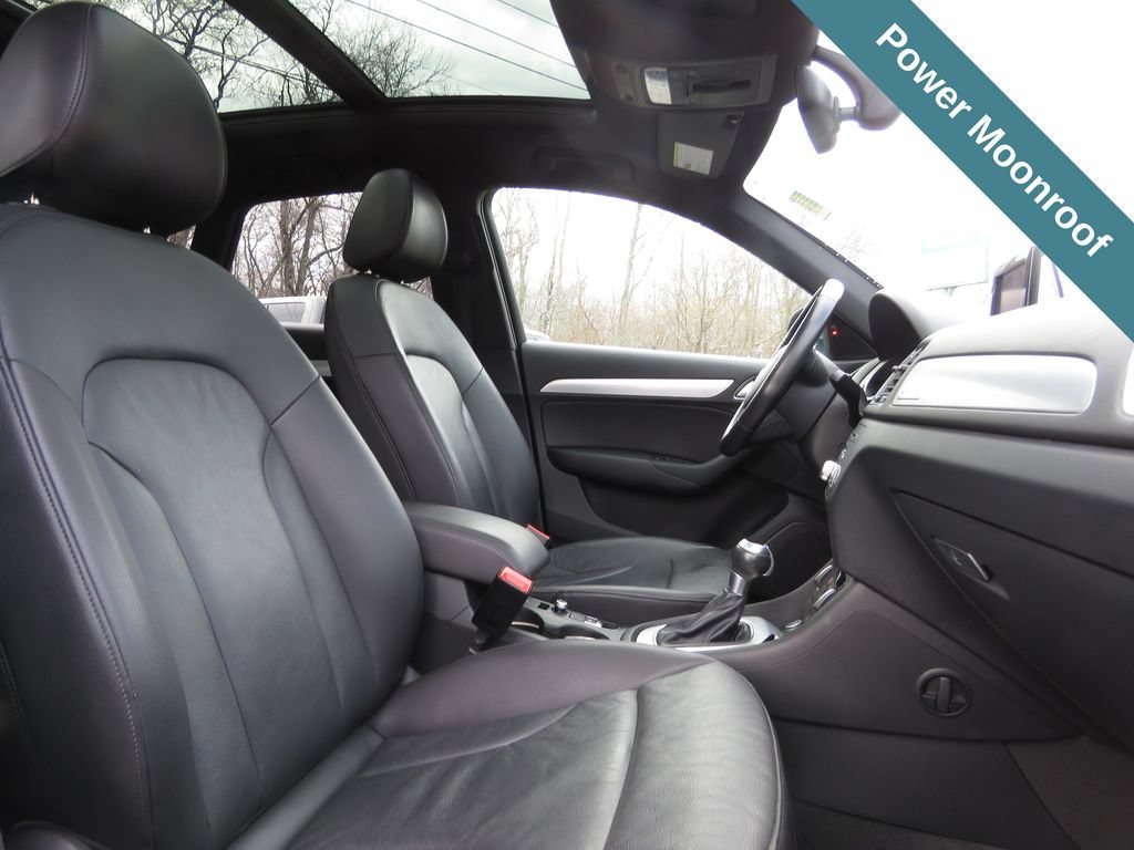 Used 2018 Audi Q3 2.0T Premium Plus w/ Premium Plus Package AWD/4WD image 13