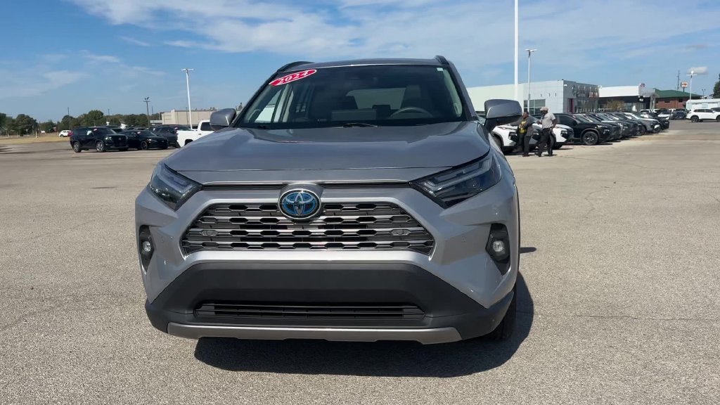 Used 2024 Toyota RAV4 Limited AWD/4WD image 29