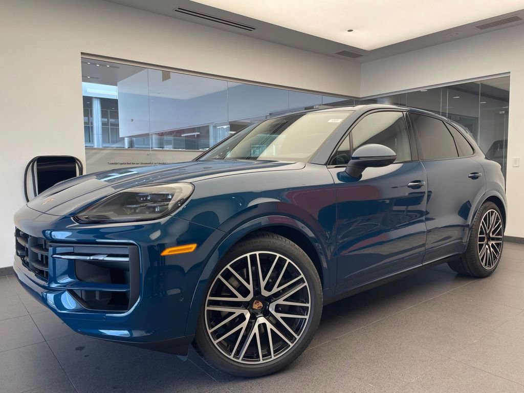 New 2026 Porsche Cayenne AWD/4WD image 1