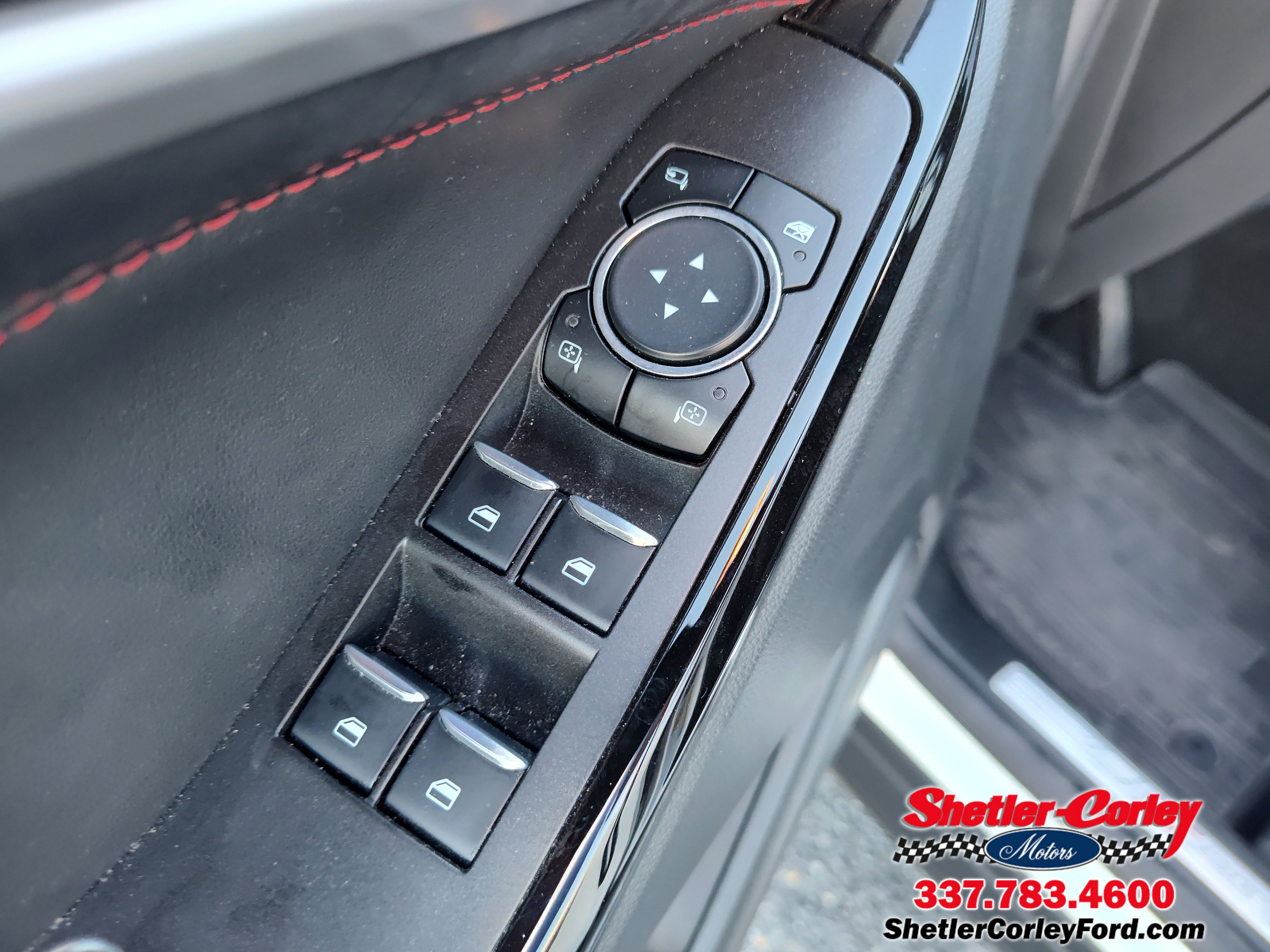 Used 2023 Ford Explorer ST-Line w/ Class IV Trailer Tow Package image 17