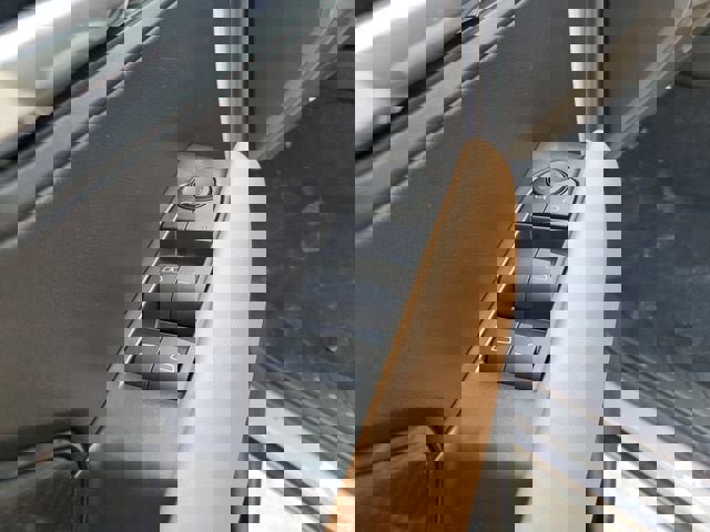 New 2026 GMC Canyon AT4 image 18