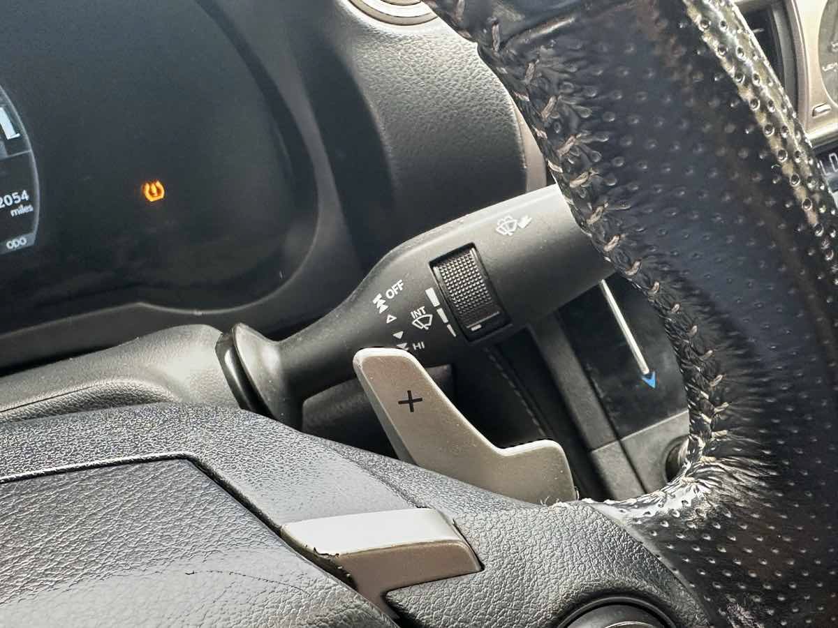 Used 2016 Lexus IS 300 AWD w/ F Sport Package image 28