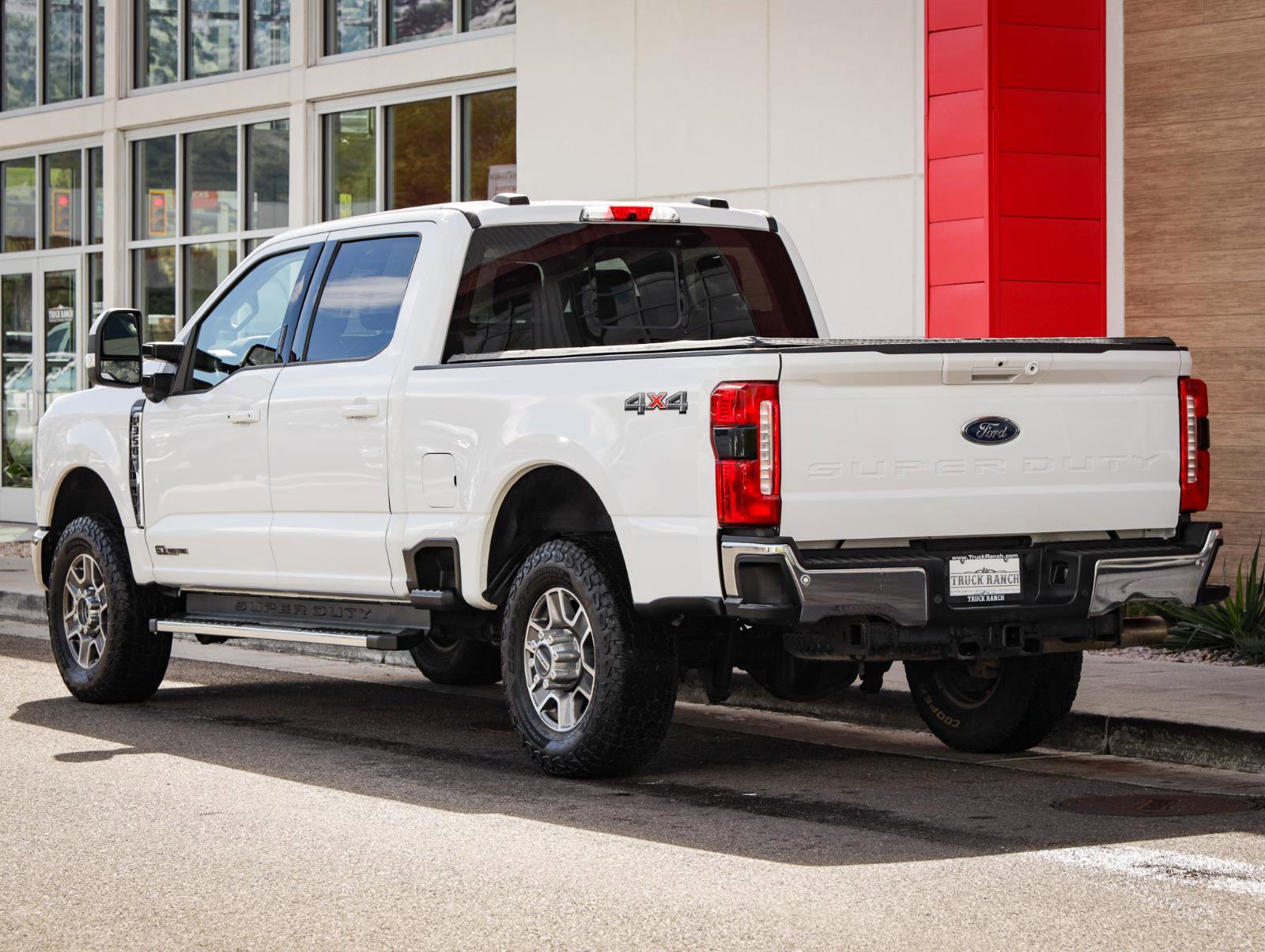 Used 2023 Ford F350 Lariat AWD/4WD image 7