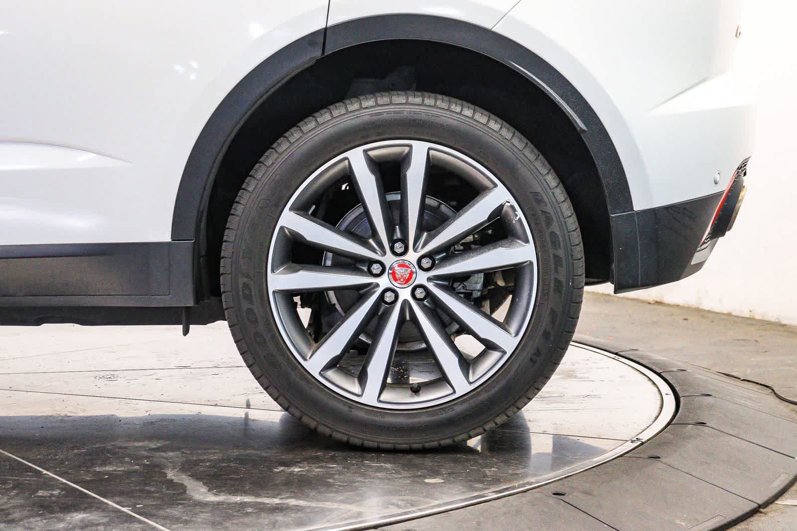 Used 2022 Jaguar E-PACE SE AWD/4WD image 10