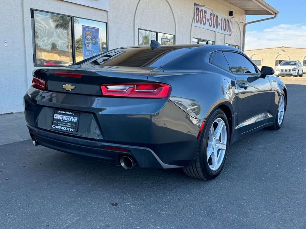 Used 2017 Chevrolet Camaro LT w/ Technology Package image 4