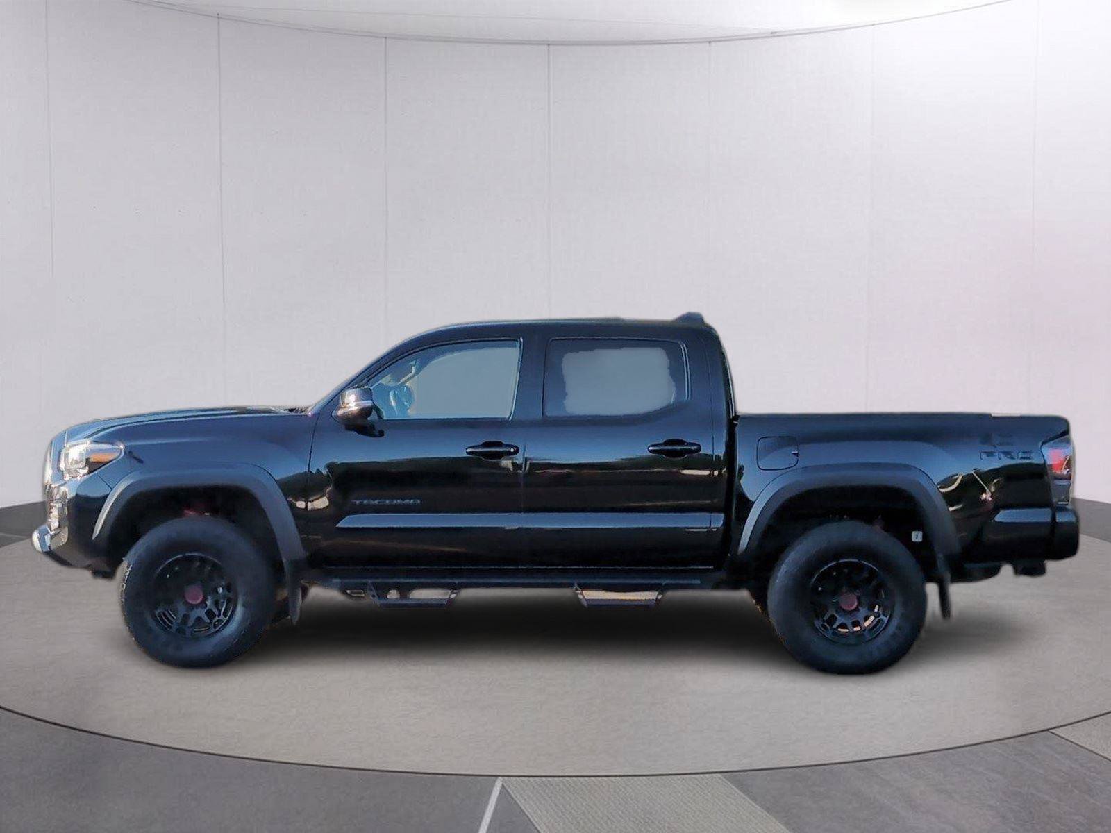 Used 2023 Toyota Tacoma TRD Pro AWD/4WD image 2
