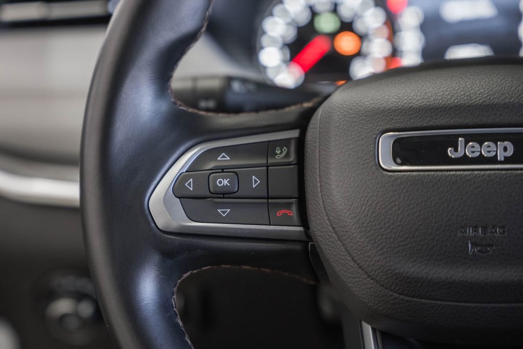 Used 2022 Jeep Compass Limited image 36