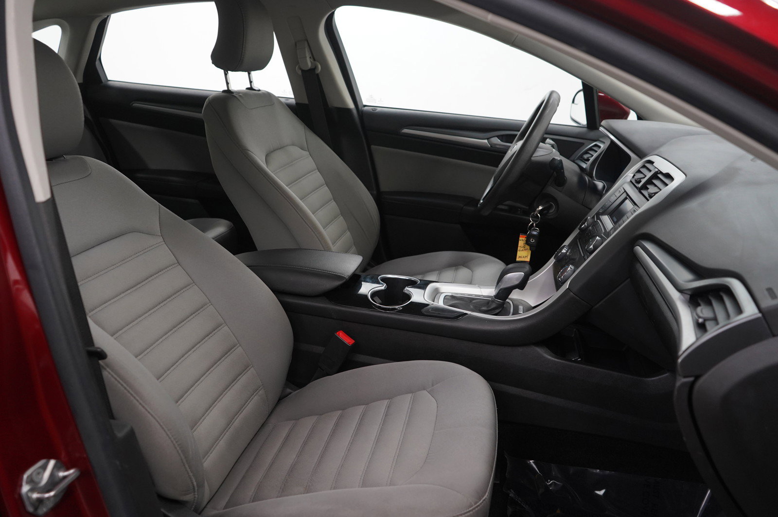 Used 2015 Ford Fusion S image 10