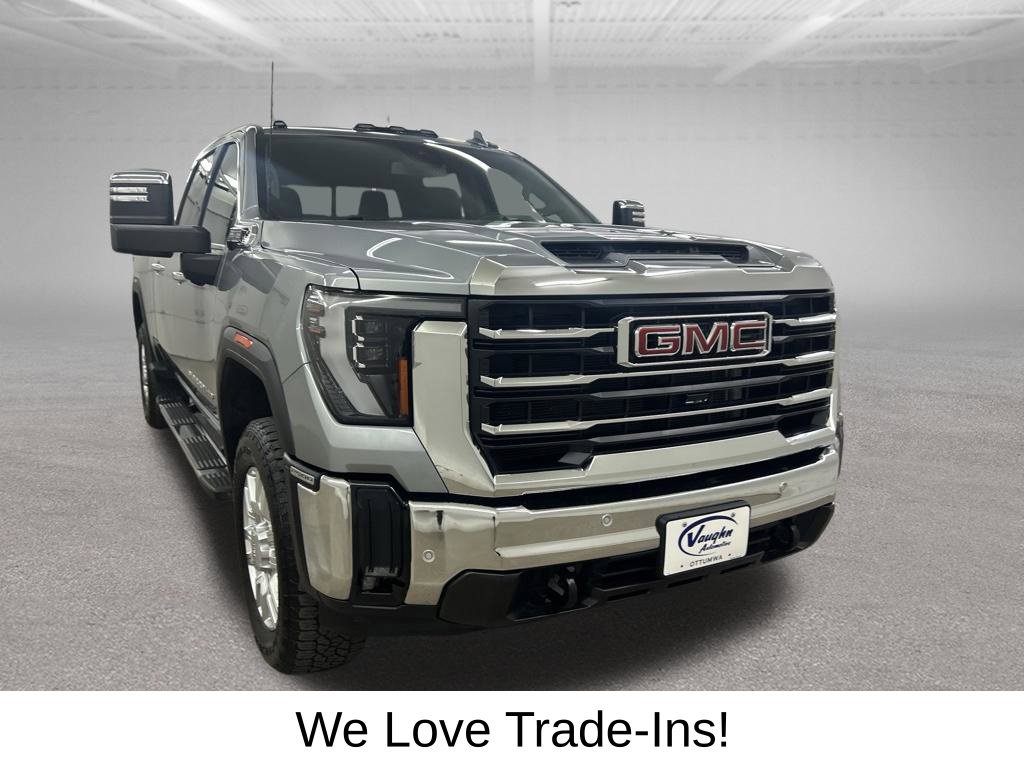 Used 2024 GMC Sierra 2500 SLT w/ SLT Premium Package AWD/4WD image 3