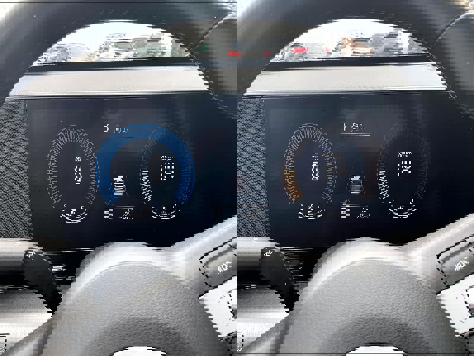 Used 2025 Hyundai Kona SEL image 24