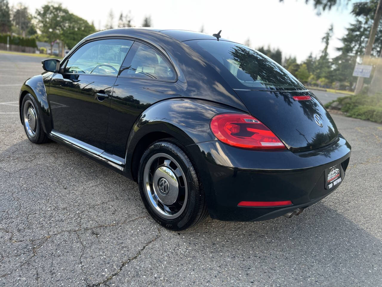 Used 2012 Volkswagen Beetle 2.5 FWD image 7