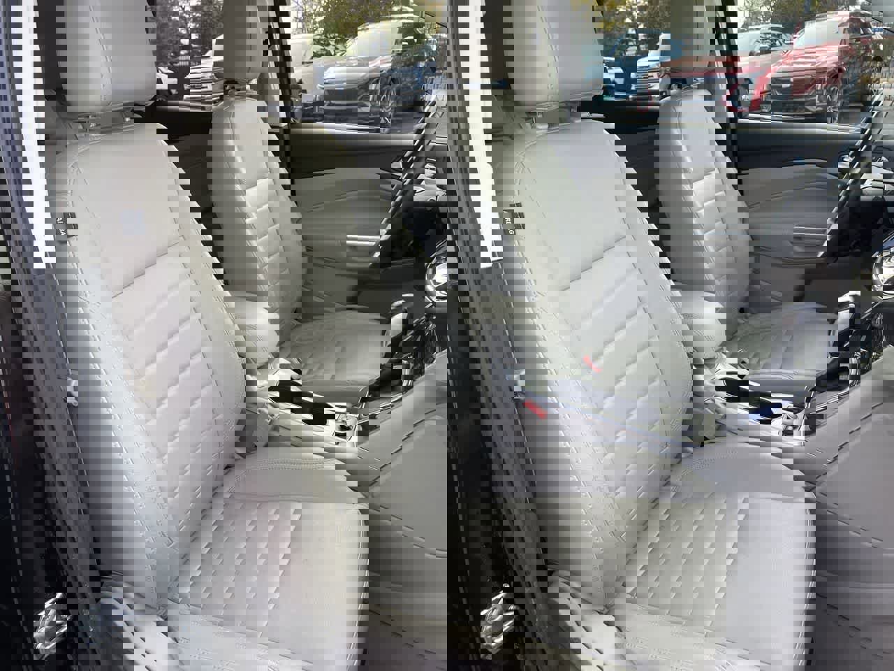Used 2013 Ford Escape SEL image 14