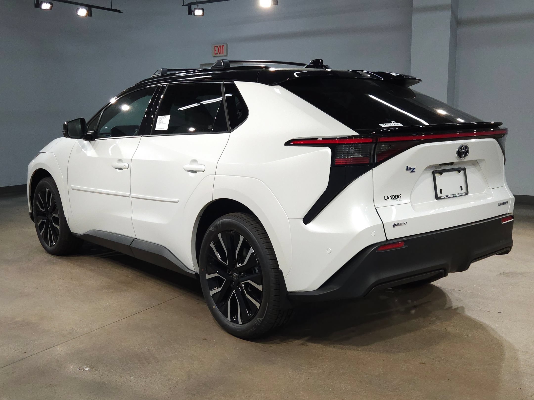 New 2026 Toyota bZ FWD image 5
