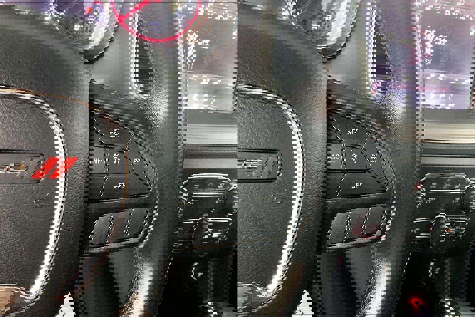 Used 2023 Dodge Charger SXT image 12