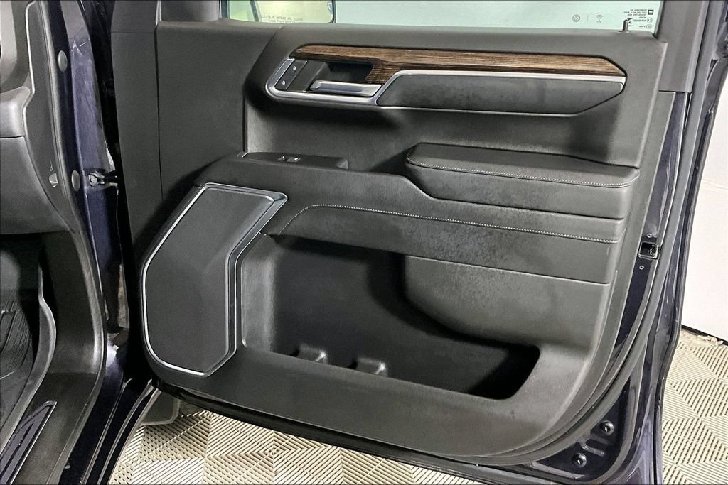 Used 2023 GMC Sierra 1500 Elevation RWD image 19