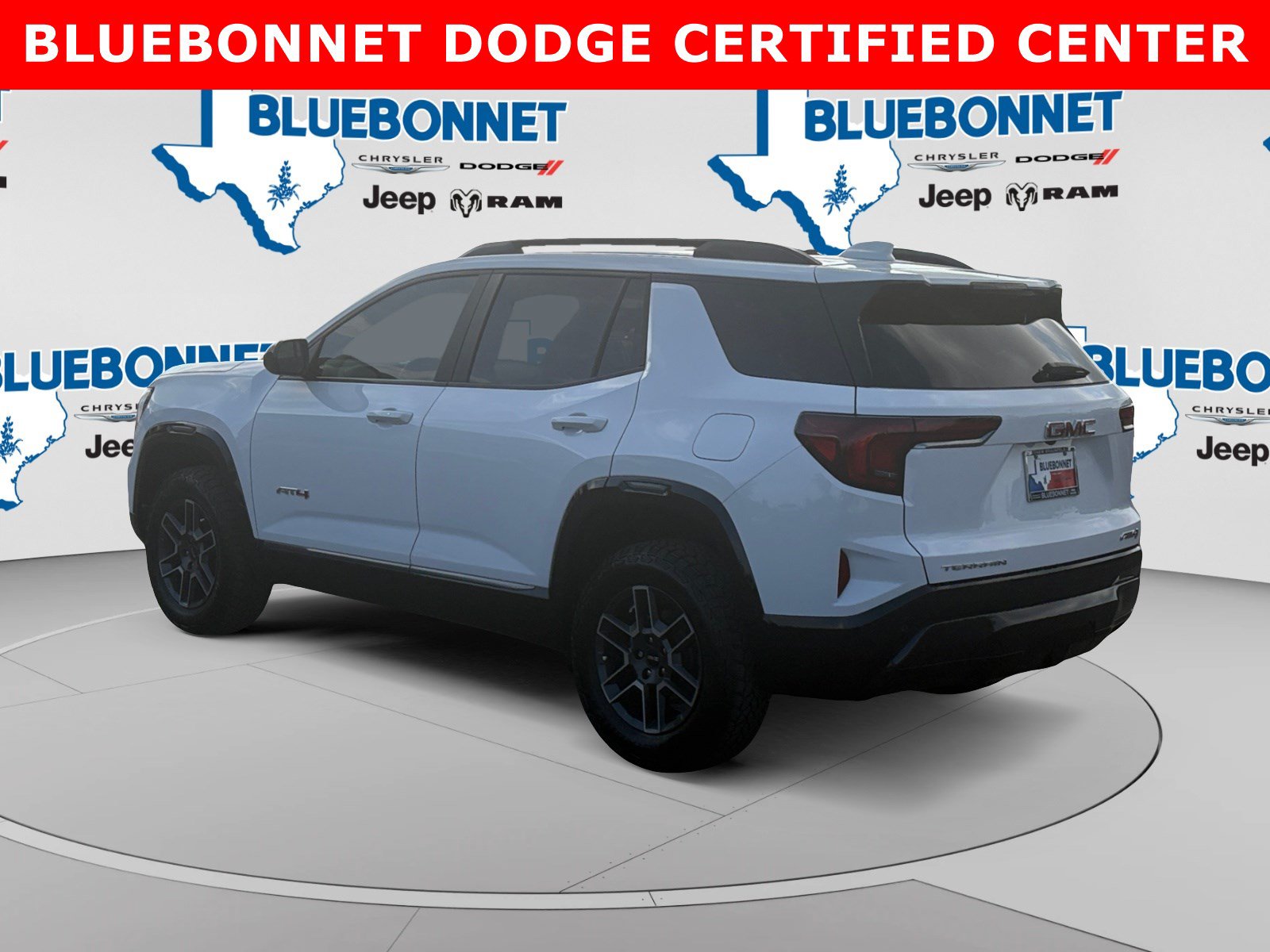 Used 2026 GMC Terrain AT4 AWD/4WD image 7