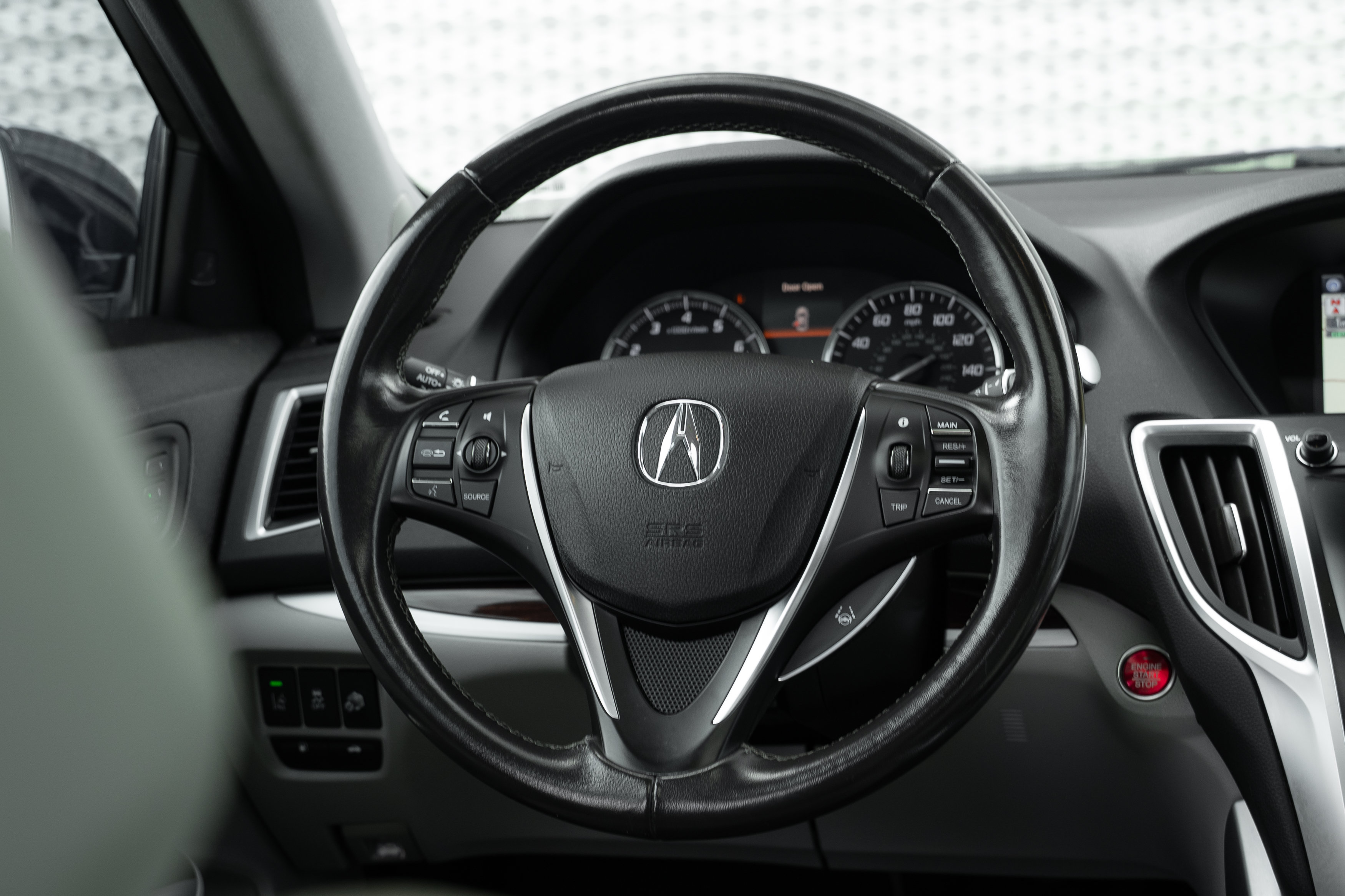 Used 2015 Acura TLX w/ Technology Package FWD image 9