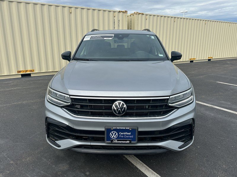 Used 2024 Volkswagen Tiguan SE R-Line w/ MDO Package, Two-Row image 2