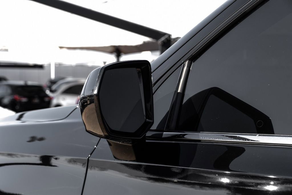 Used 2023 Chevrolet Suburban LS image 42