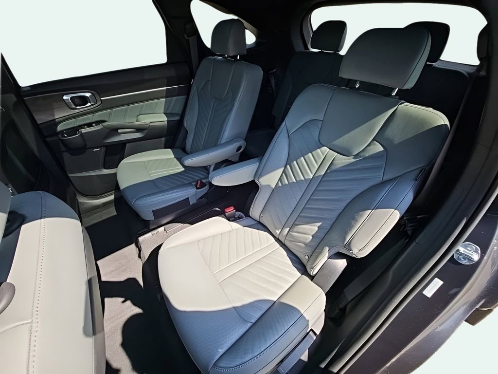 Used 2024 Kia Sorento SX Prestige w/ Sage Leather Package image 19