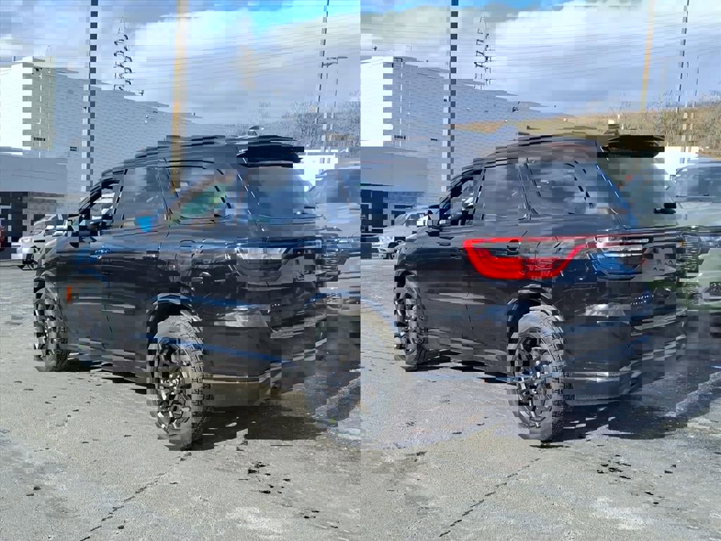 New 2026 Dodge Durango GT image 3