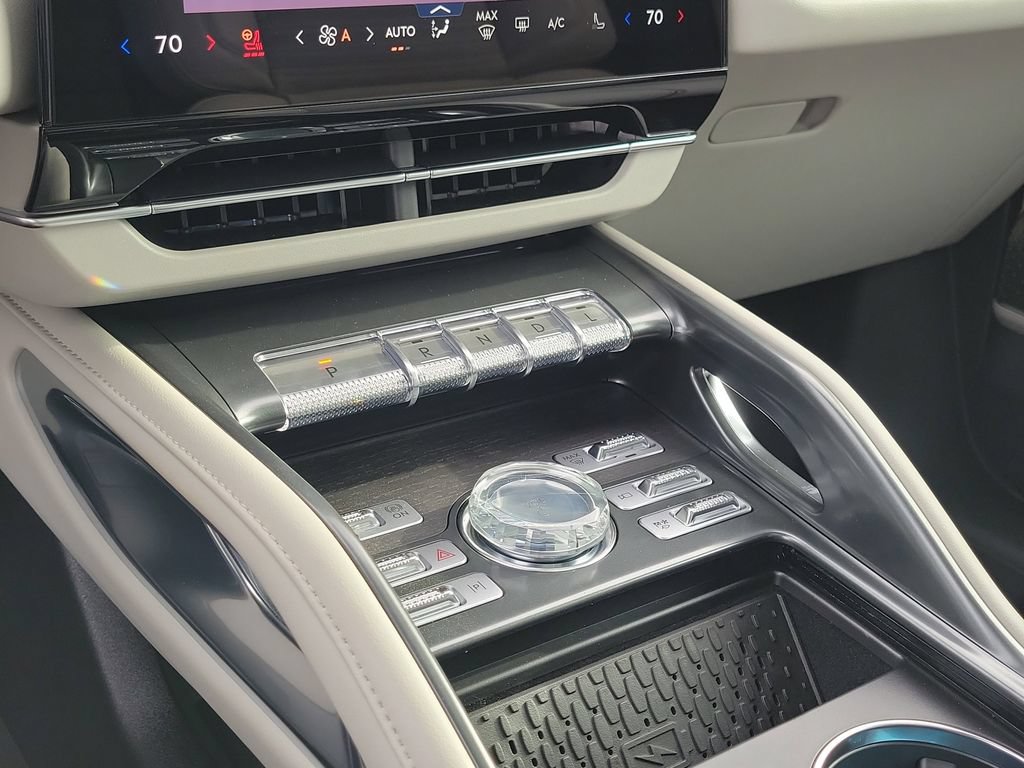 New 2026 Lincoln Nautilus Reserve AWD/4WD image 28