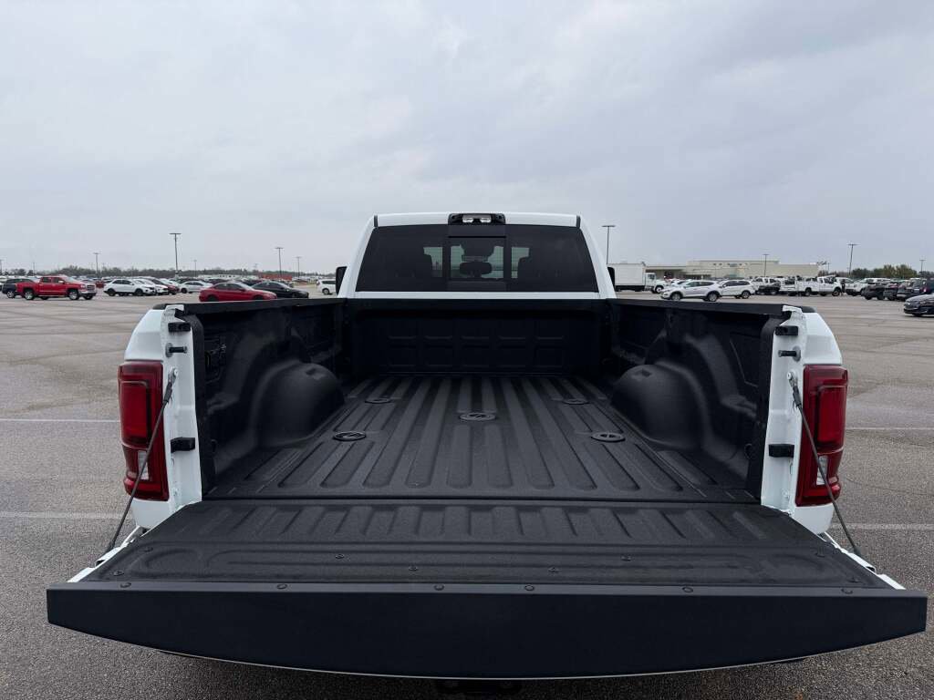 New 2025 RAM 3500 Longhorn image 27