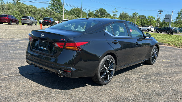 New 2026 Nissan Altima 2.5 SR FWD image 4
