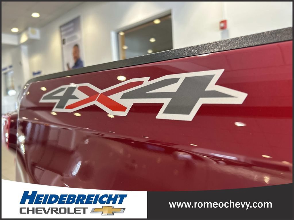 Certified 2022 Chevrolet Silverado 1500 LTZ AWD/4WD image 37