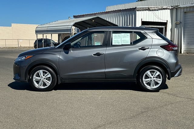Certified 2025 Nissan Kicks Play S FWD image 7