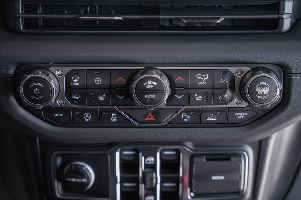 New 2026 Jeep Wrangler Sahara image 26