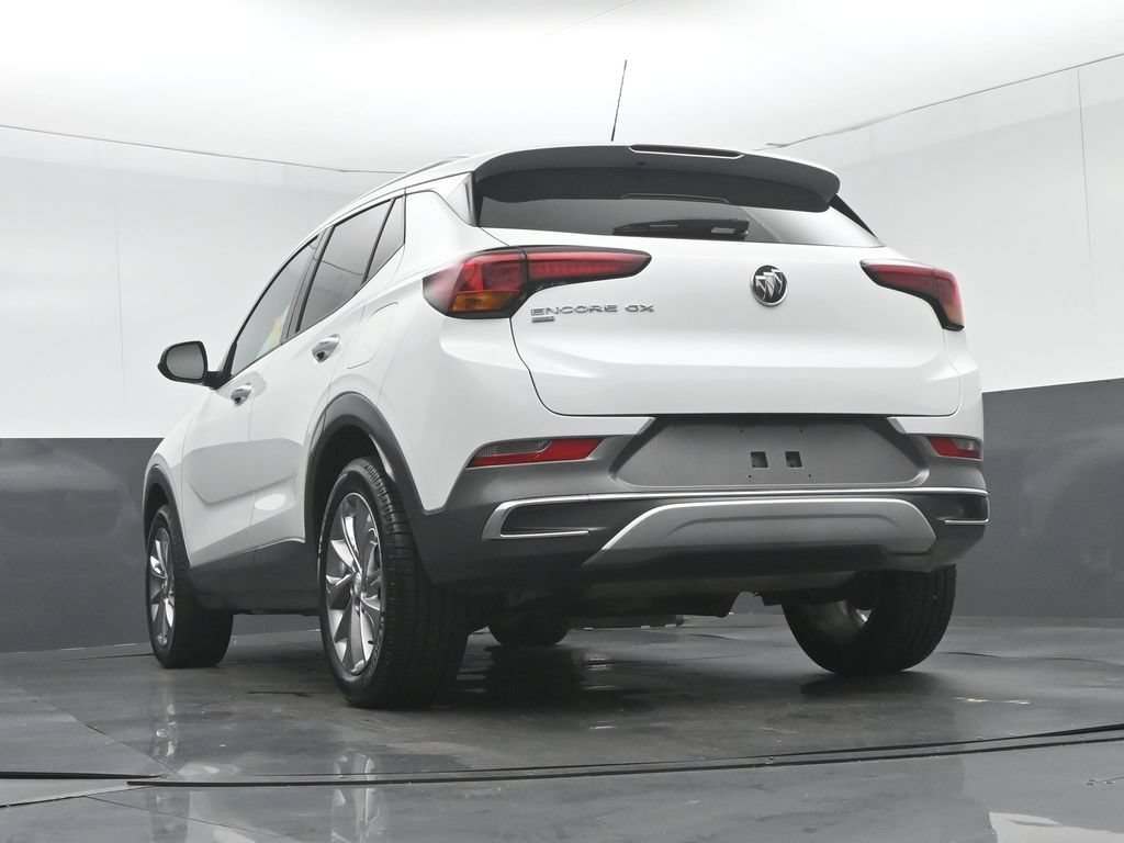 Used 2022 Buick Encore GX Essence w/ Experience Buick Package AWD/4WD image 53