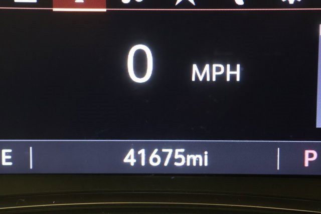 Used 2023 Chevrolet Traverse LT w/ LPO, Cargo Package image 13