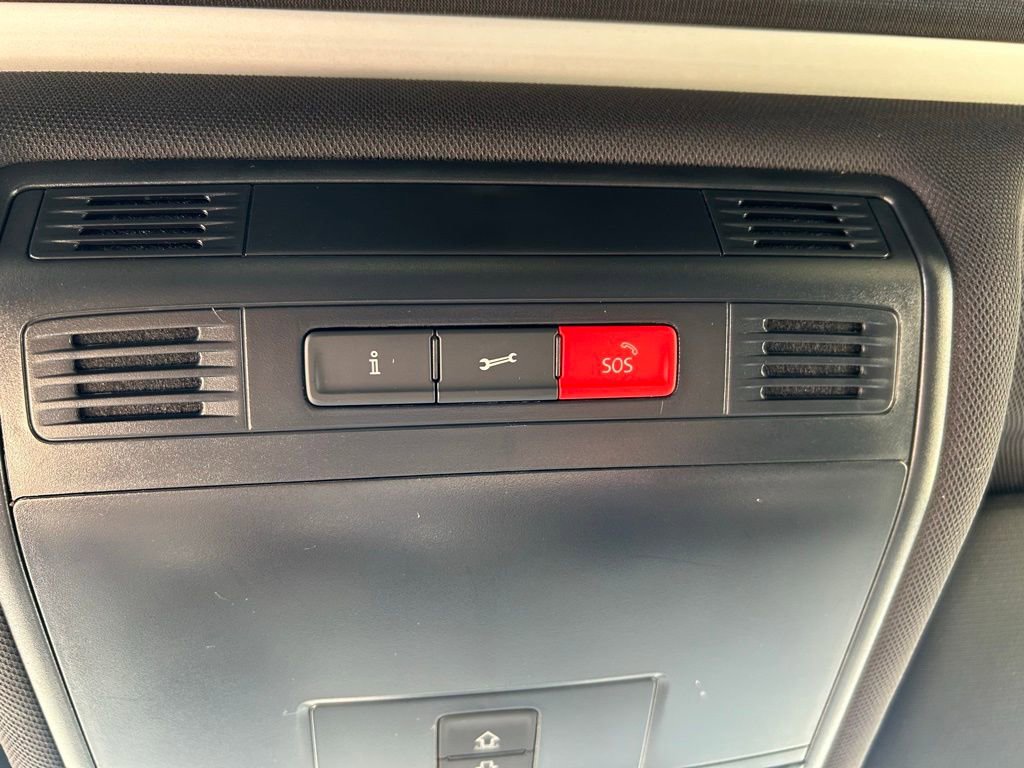 Used 2019 Volkswagen Tiguan SEL R-Line image 33