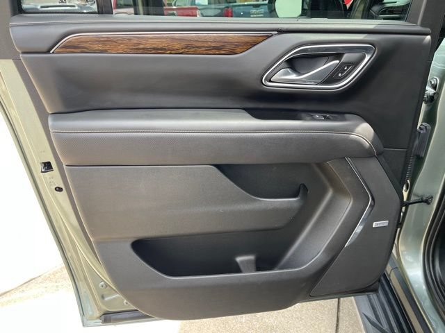 Certified 2024 Chevrolet Suburban Premier RWD image 21