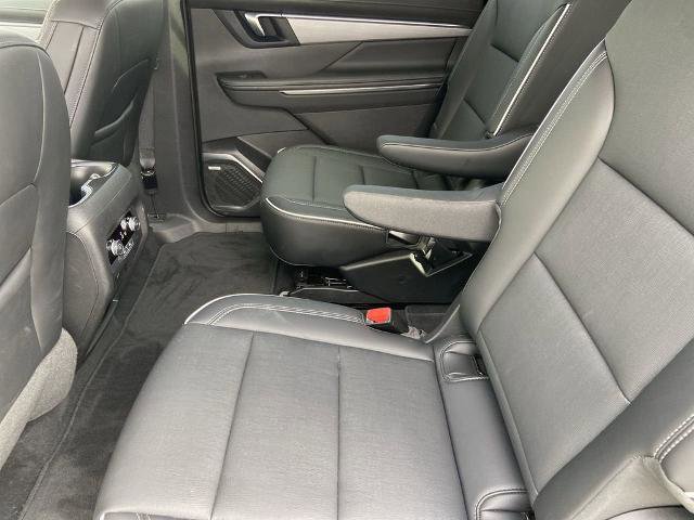 Used 2025 Buick Enclave Preferred image 21