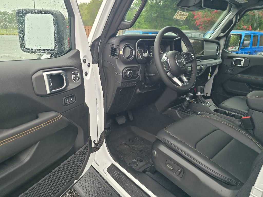New 2025 Jeep Wrangler Sahara w/ Safety Group image 4