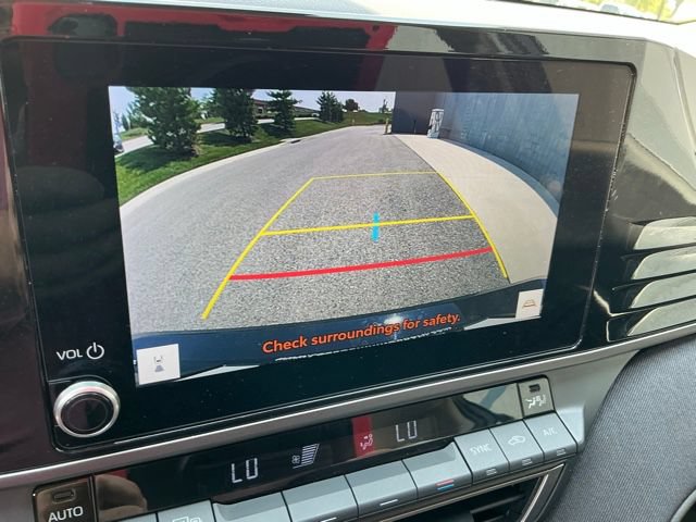 Used 2025 Toyota Camry LE FWD image 24