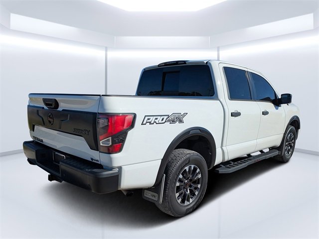 Used 2021 Nissan Titan PRO-4X w/ Pro-4x Convenience Package image 3