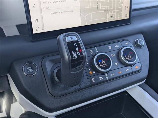 Used 2025 Land Rover Defender 110 X-Dynamic SE image 12