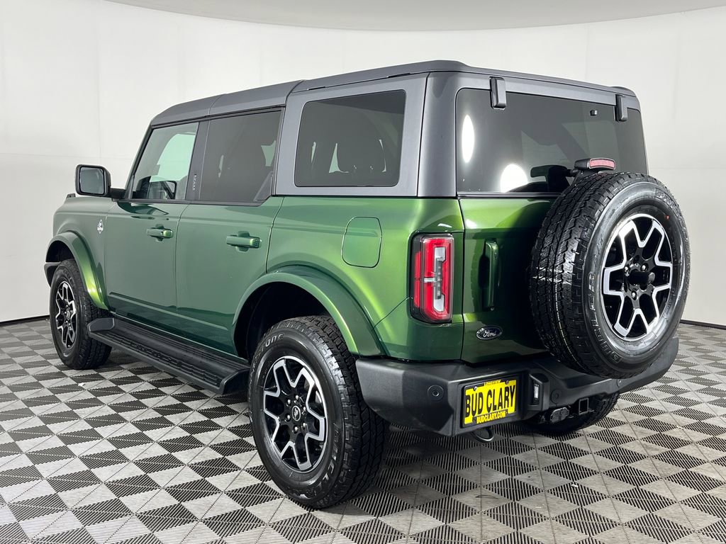 Used 2025 Ford Bronco Outer Banks image 8