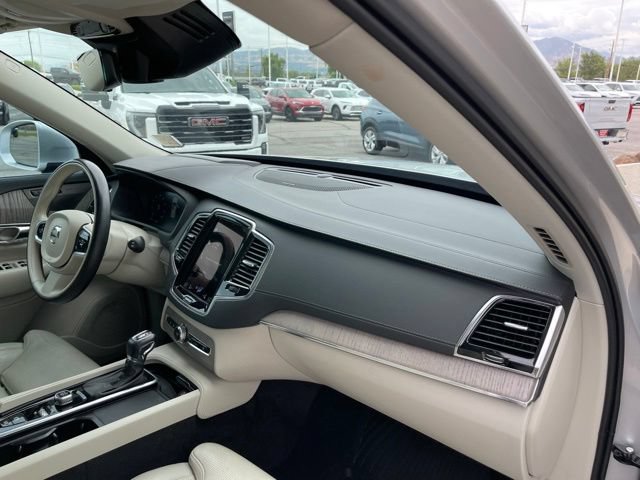 Used 2021 Volvo XC90 T6 Inscription AWD/4WD image 18