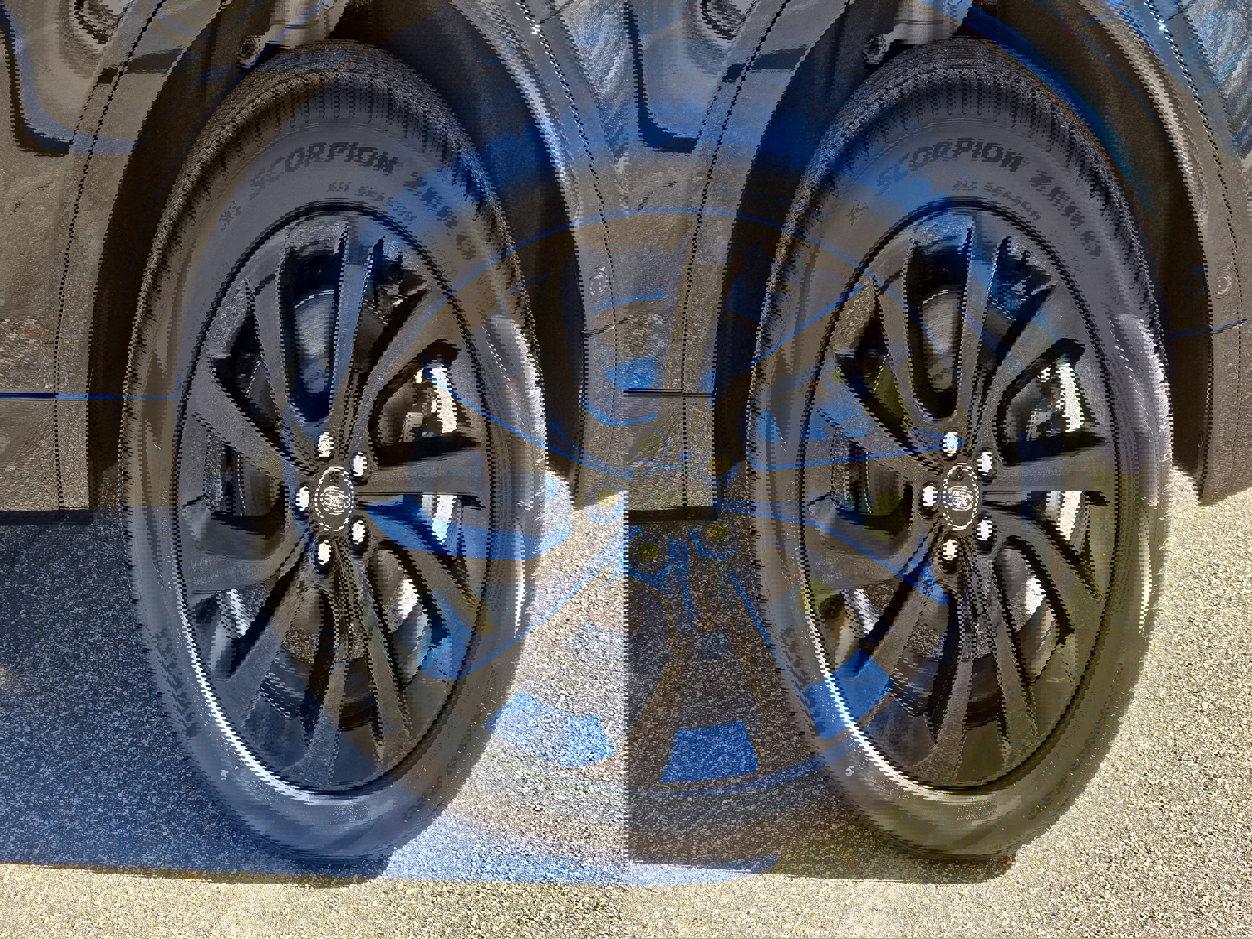 New 2025 Land Rover Discovery Sport S image 34