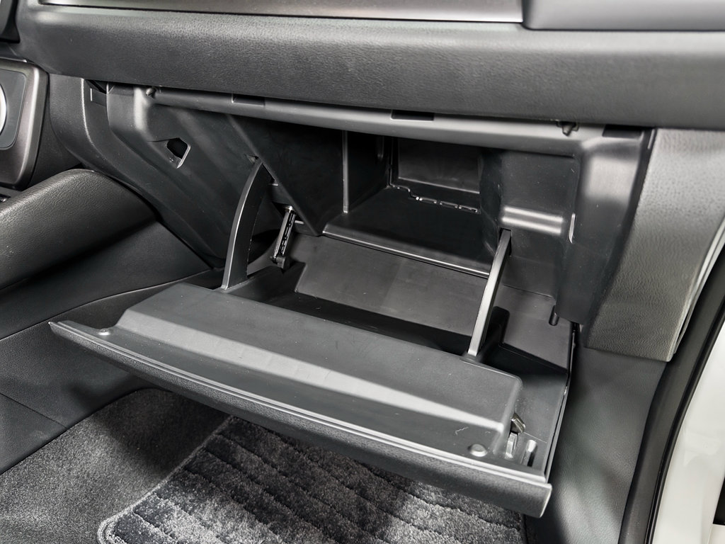 Used 2018 Nissan Leaf S image 18