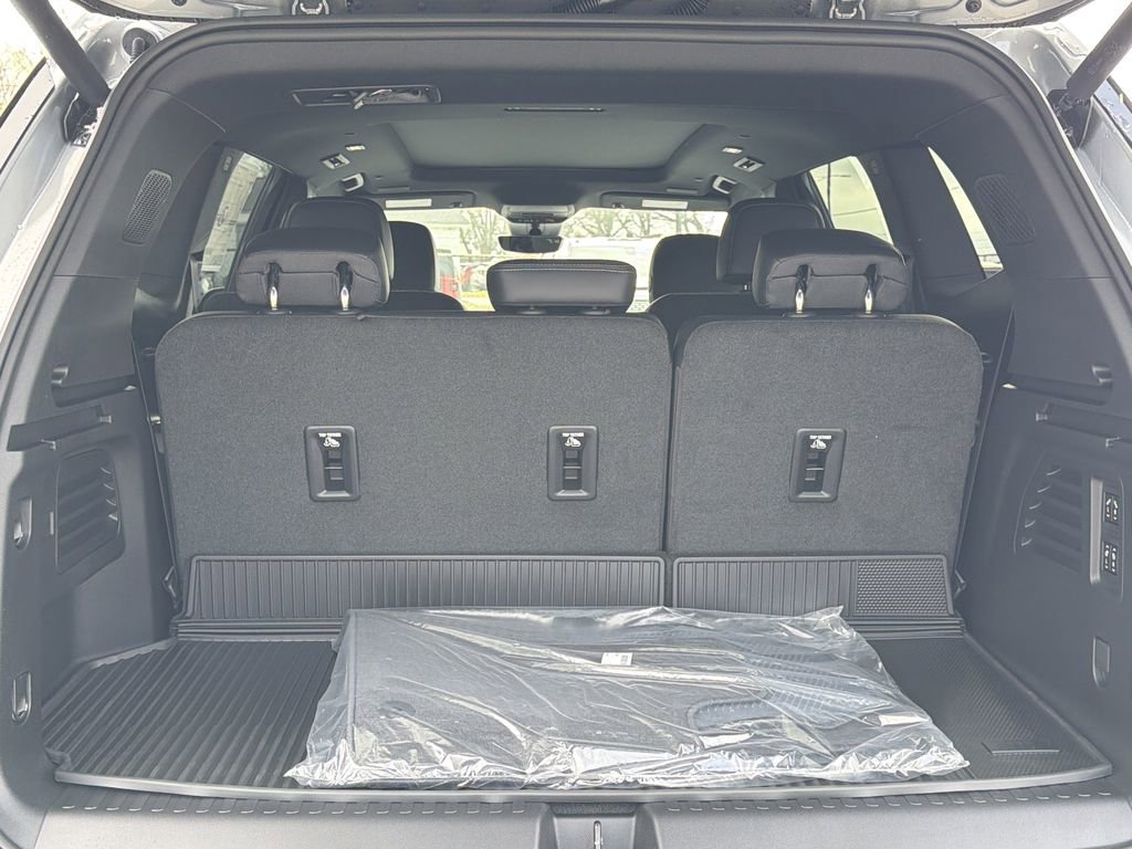 New 2026 Buick Enclave Sport Touring w/ Power Package FWD image 19