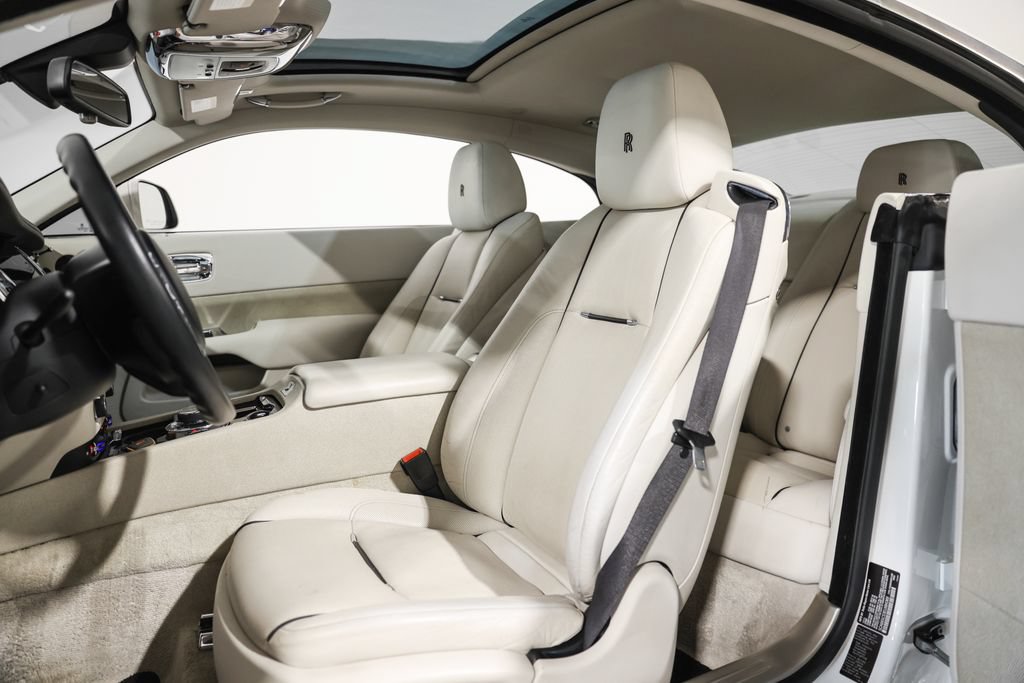 Used 2014 Rolls-Royce Wraith RWD image 29